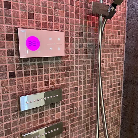 דירה Oh Deer Apartament Jacuzzi *