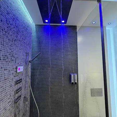 Oh Deer Apartament Jacuzzi *