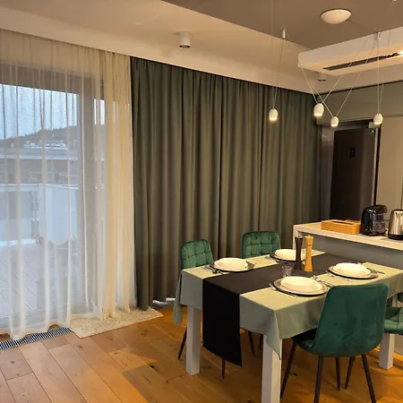 Oh Deer Apartament Jacuzzi ילנייה גורה