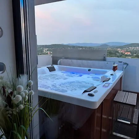 Oh Deer Apartament Jacuzzi דירה ילנייה גורה