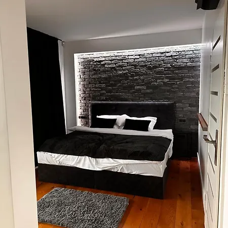 Oh Deer Apartament Jacuzzi *